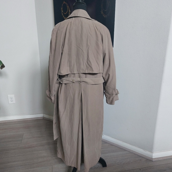 NEW YORK HARBOR From ANDREA Vintage Trench Coat Size 8P. - Picture 15 of 15